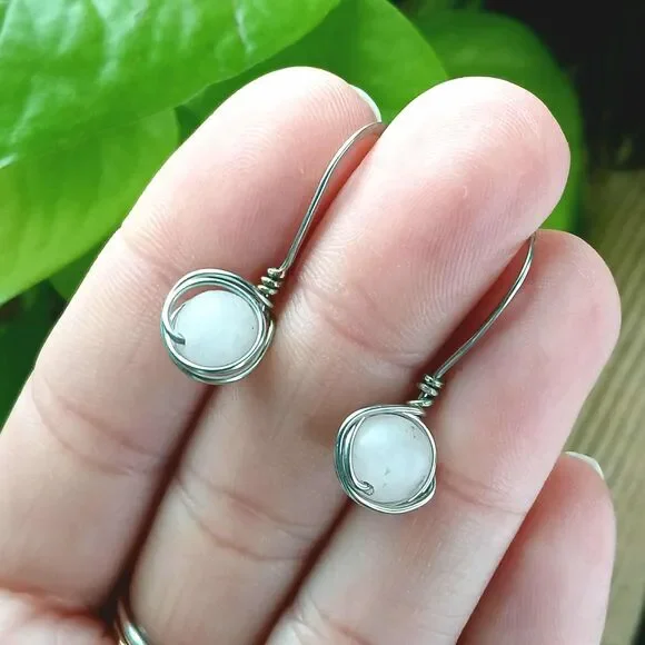 BOGO EARRINGS Hammered Rose Quartz Crystal Dangle Earrings, Boho Gemstone 1.5" - Picture 3 of 4